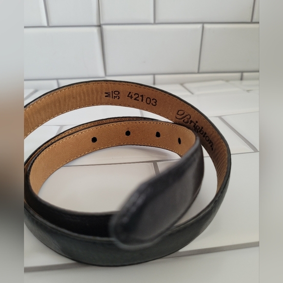 BRIGHTON Style 42103 Mens Black Leather Belt Slender Classic 